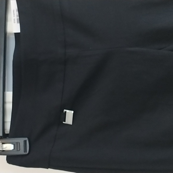 Alfani Ebony Black Capri Stretch Pants sz 0P - Picture 2 of 10